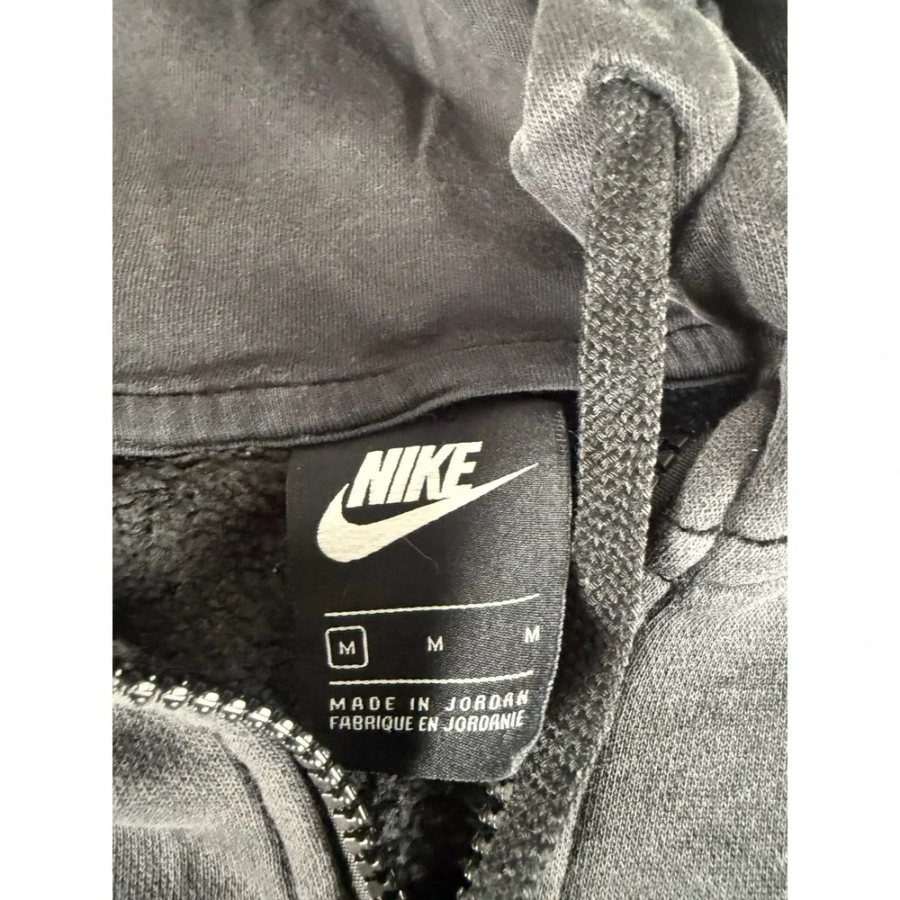 Nike classic futura adjustable